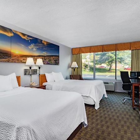 Days Inn By Wyndham Cambridge Ngoại thất bức ảnh