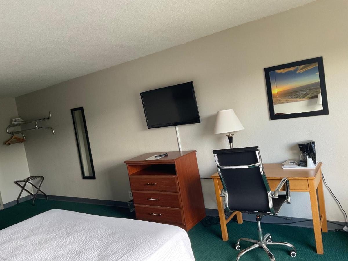 Days Inn By Wyndham Cambridge Ngoại thất bức ảnh