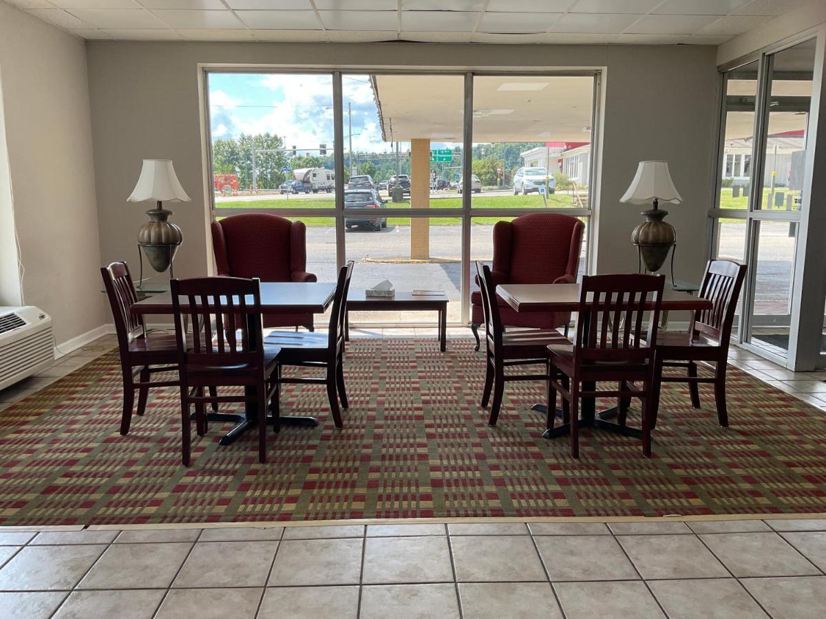 Days Inn By Wyndham Cambridge Ngoại thất bức ảnh