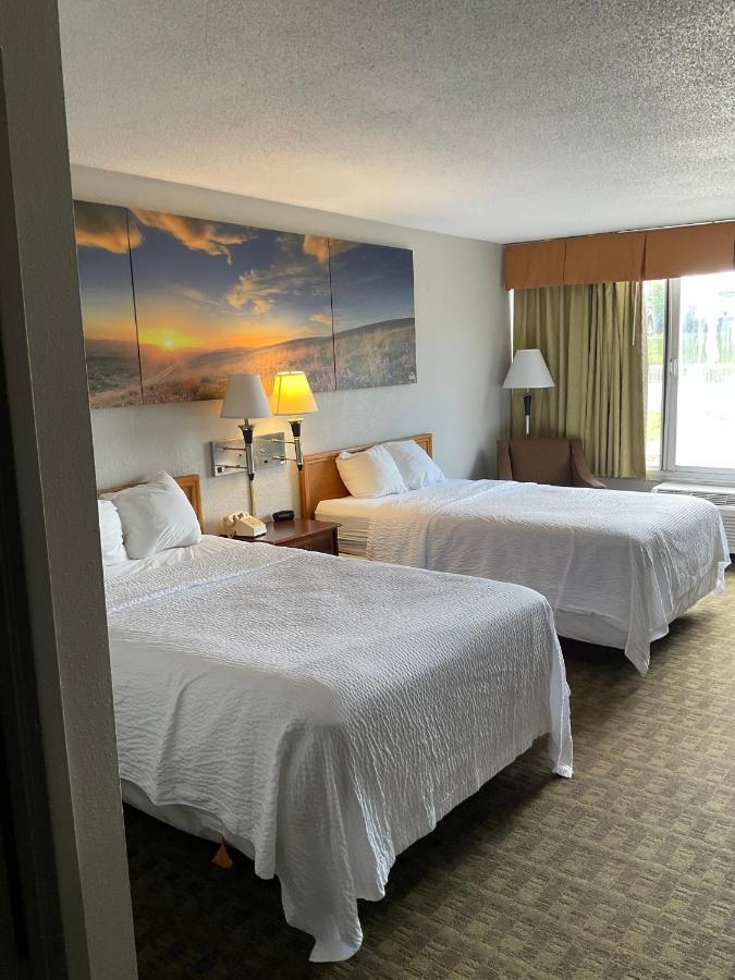 Days Inn By Wyndham Cambridge Ngoại thất bức ảnh